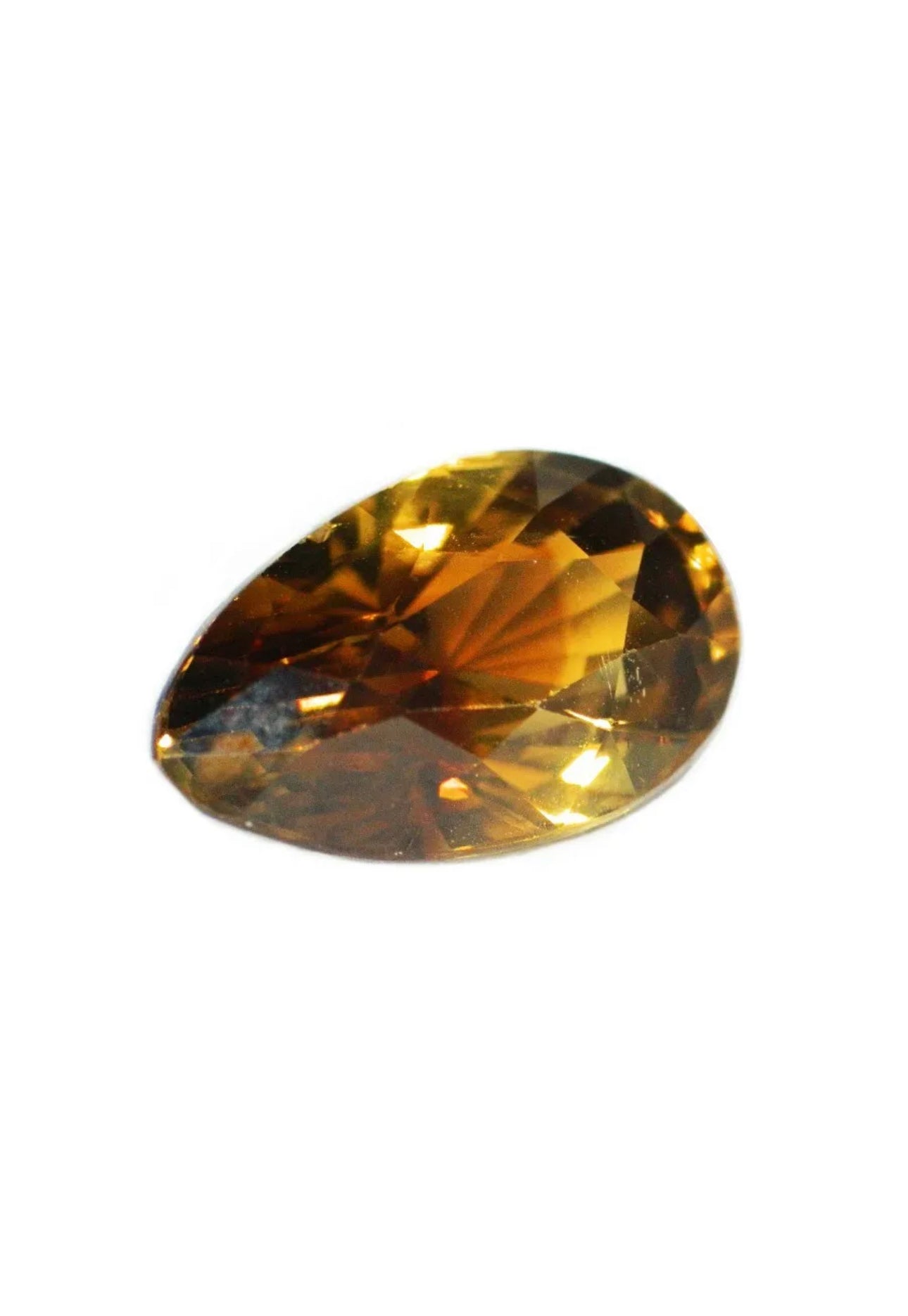 Chrysoberyl Vivid Color Change From Sri-Lanka