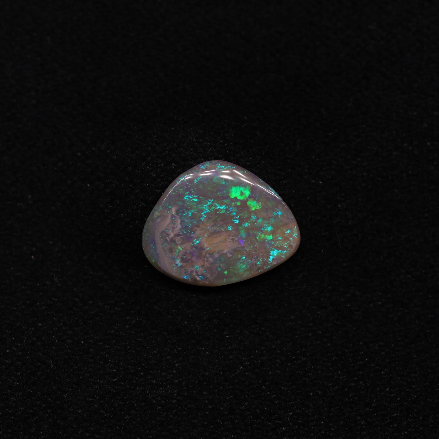 White Opal From Lightning Ridge, Australia