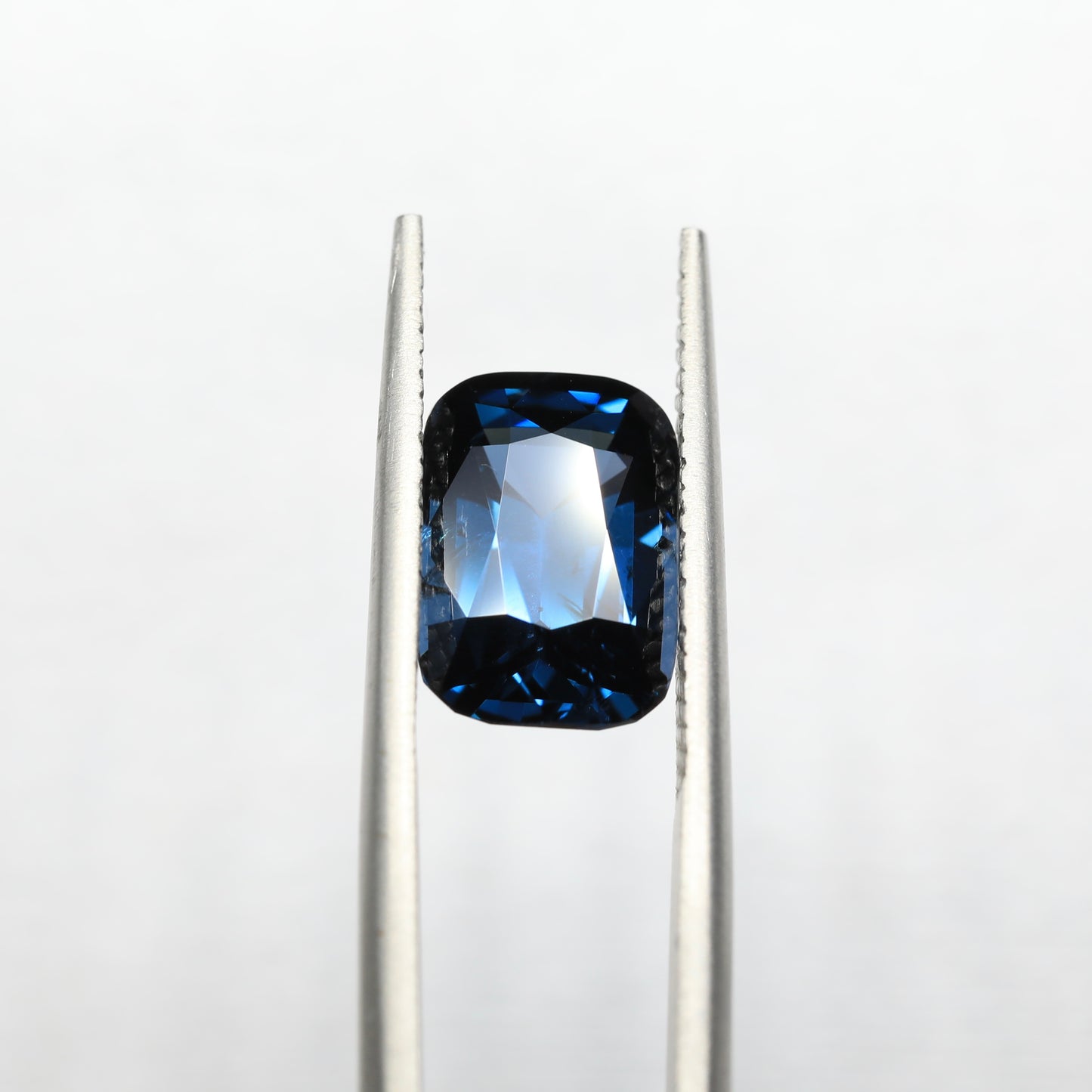 Cobalt Blue Spinel Unheated AIG Certified From Myanmar, Burma