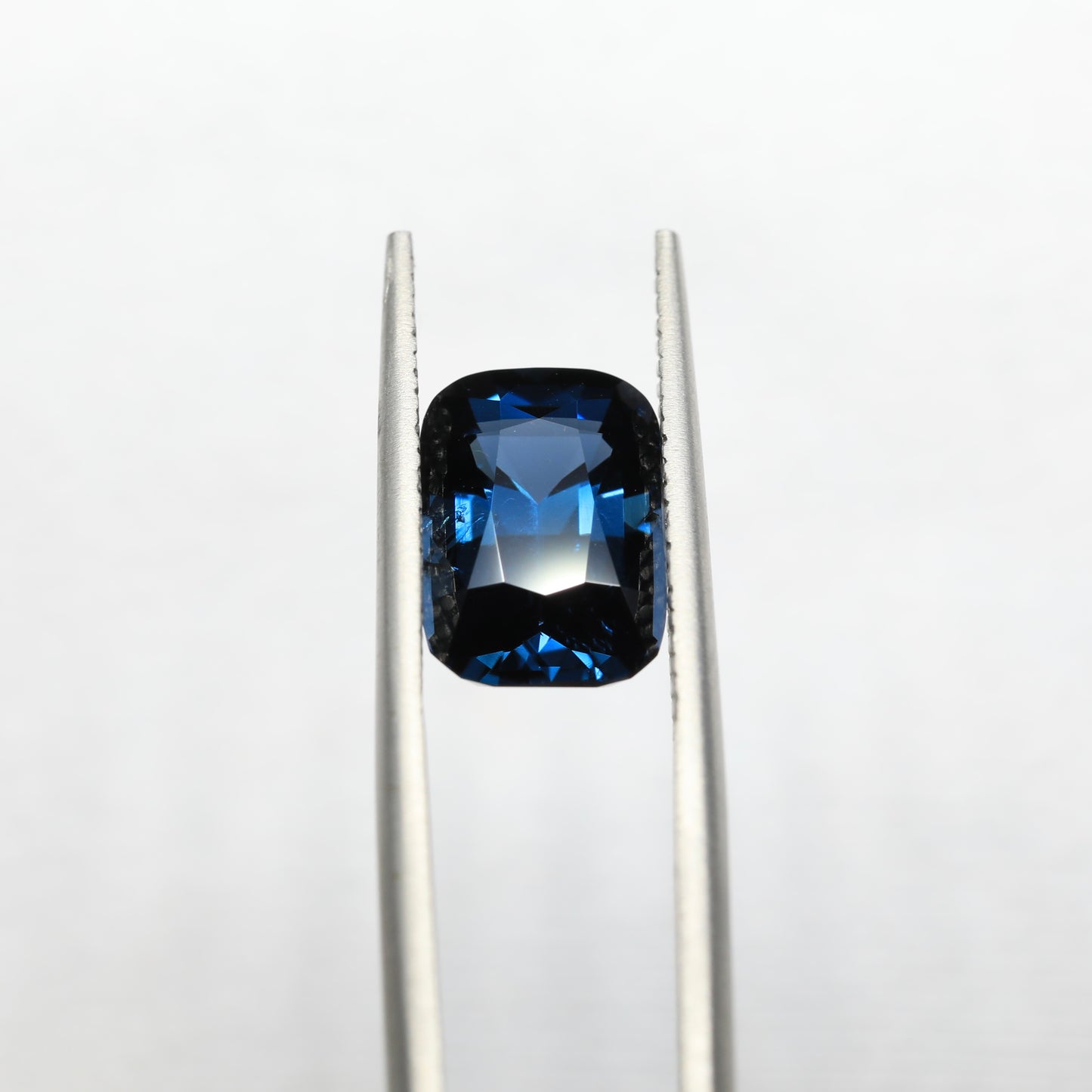 Cobalt Blue Spinel Unheated AIG Certified From Myanmar, Burma