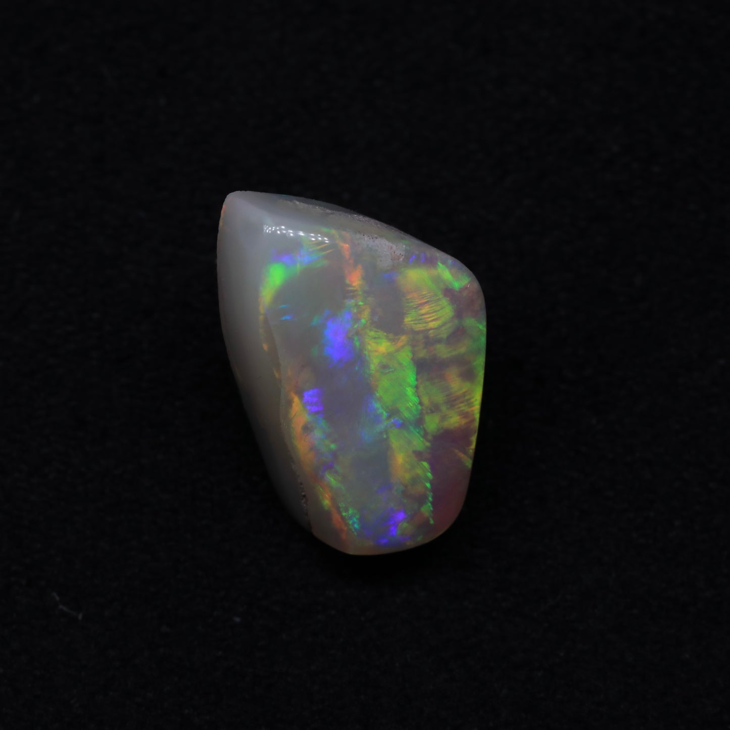 White Opal from Coober Pedy, Australia
