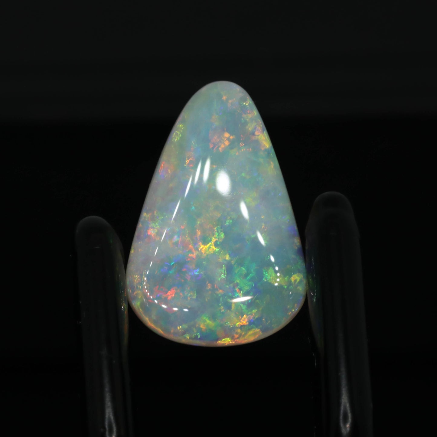 Unique Crystal Opal From Lightning Ridge, Australia