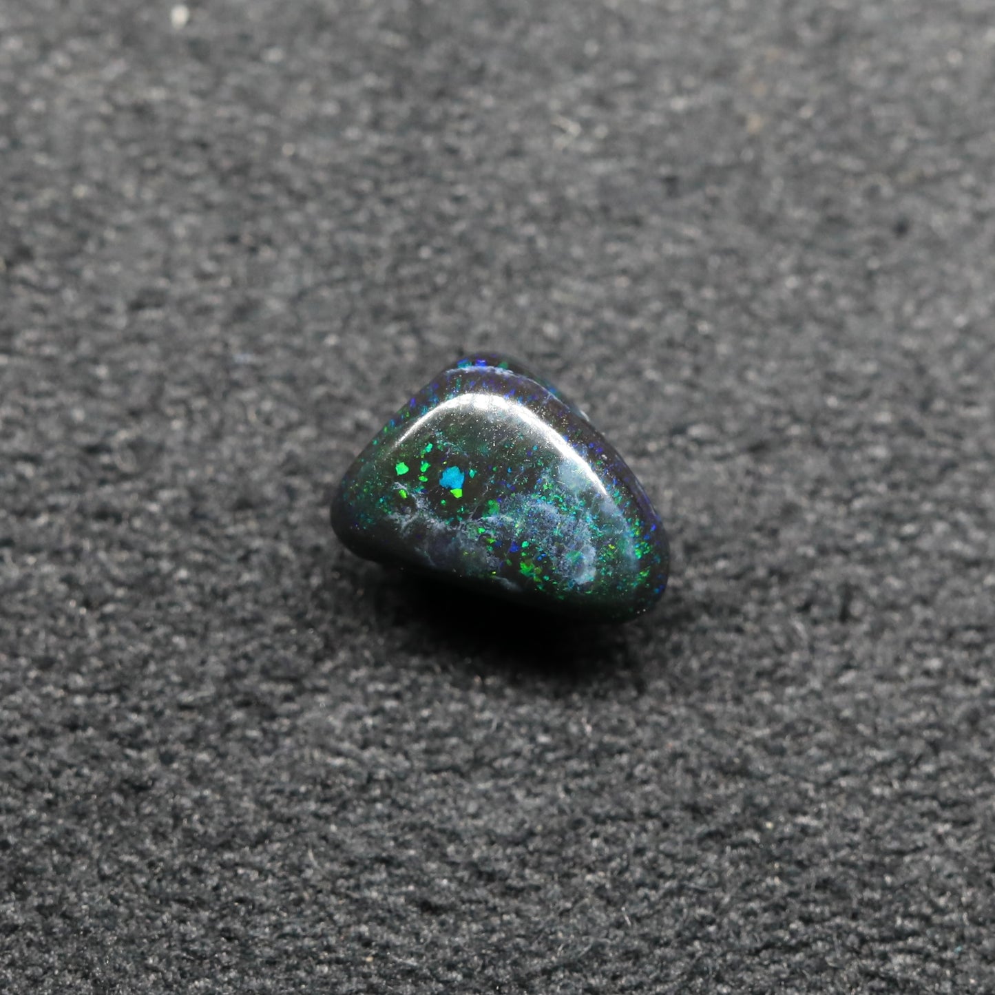Black Opal From Lightning Ridge, Australia