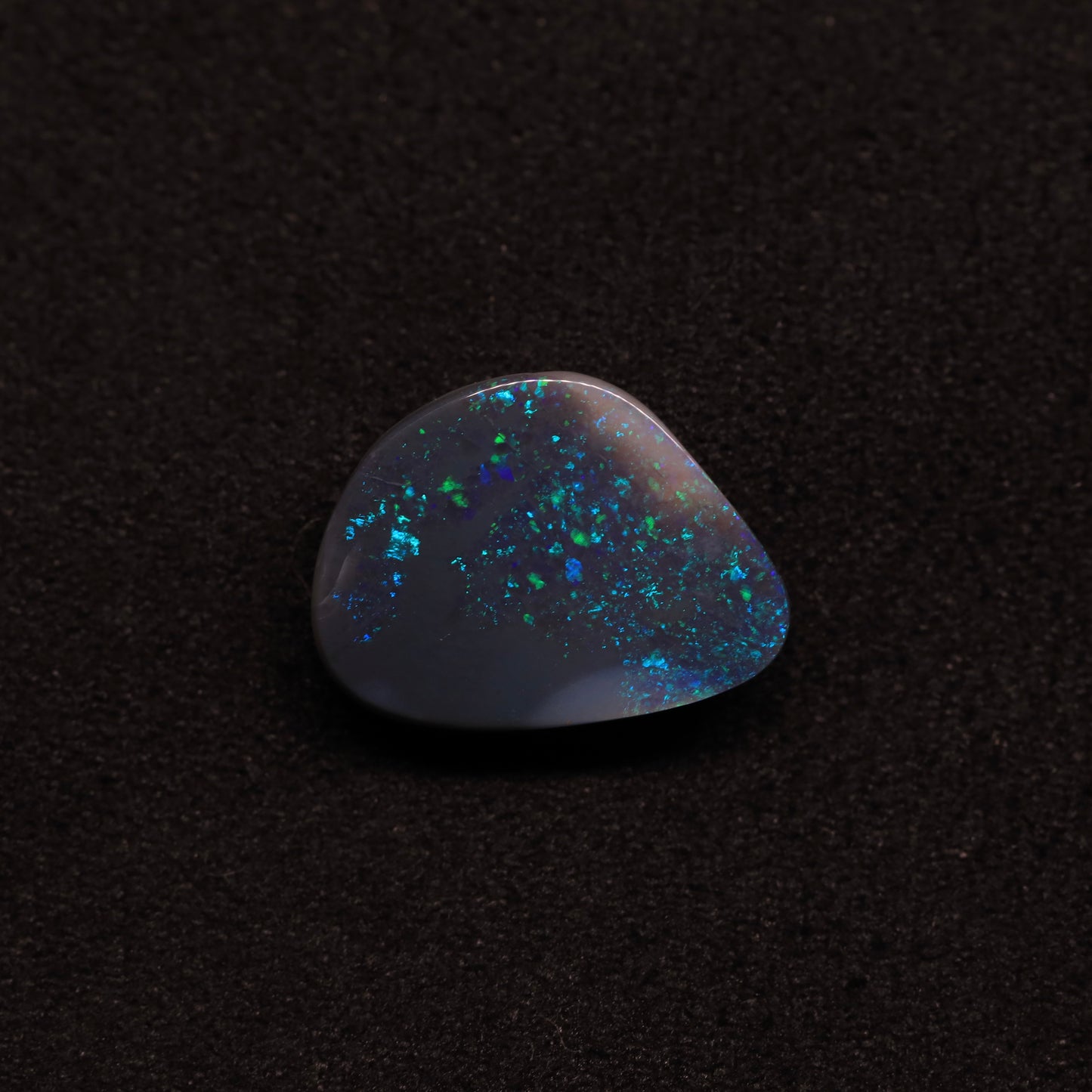 Black Opal From Lightning Ridge, Australia