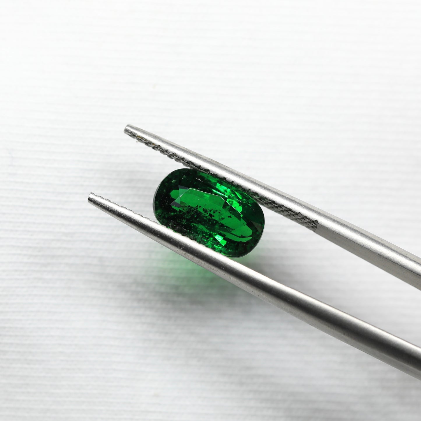 Tsavorite Garnet Untreated From Komolo Village, Tanzania