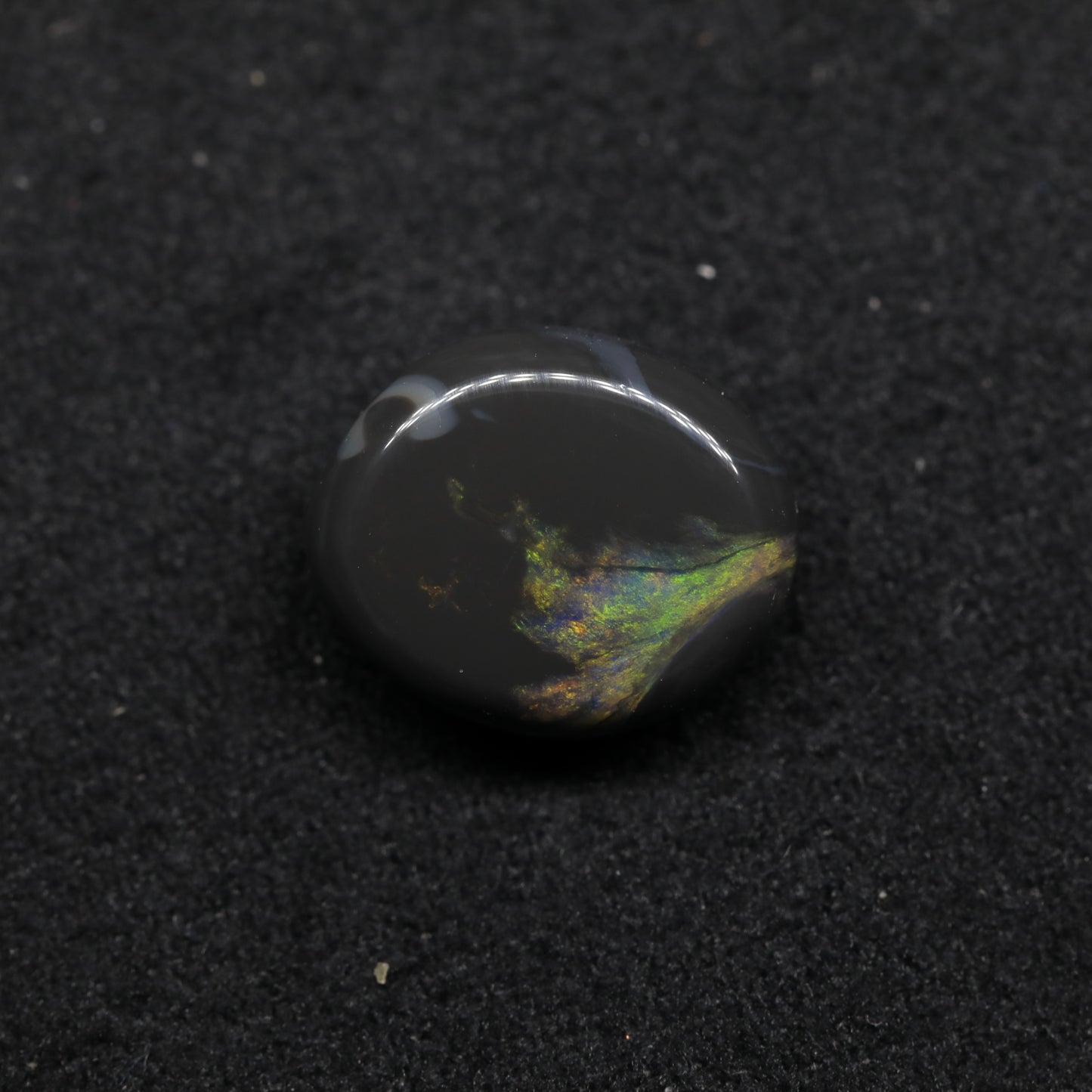 Black Opal From Lightning Ridge, Australia
