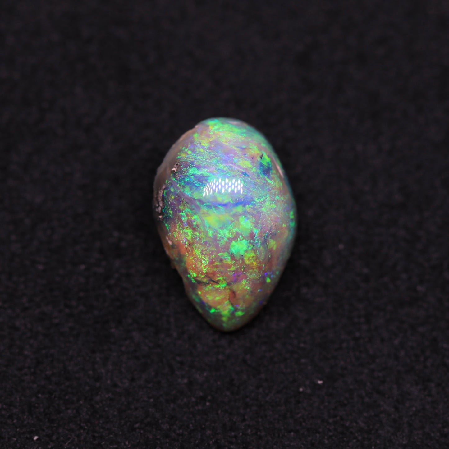 Crystal Opal From Lightning Ridge, Australia
