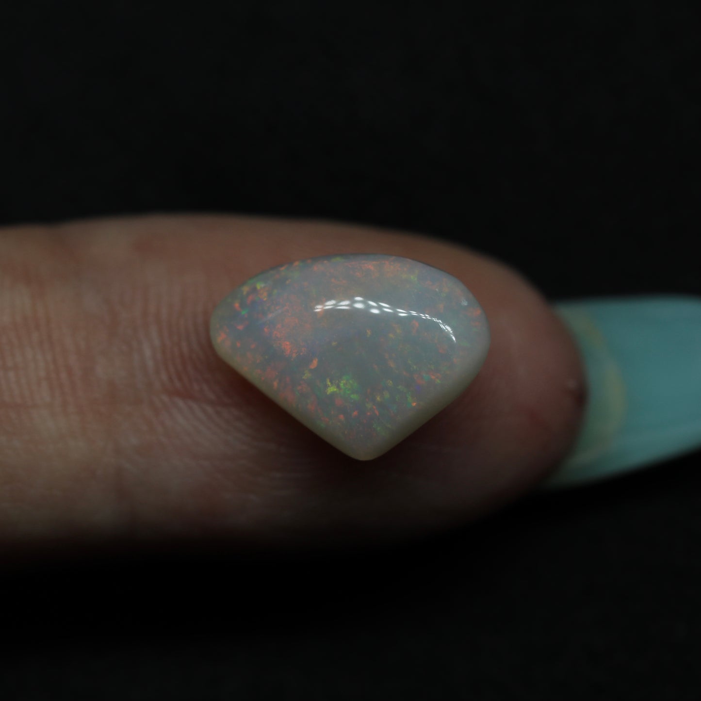 White Opal Carve From Coober Pedy, Australia