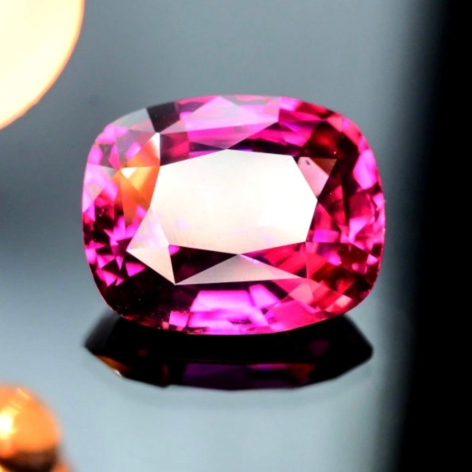 Color Change Malaya Garnet IGS Certified Untreated From East Africa Mine