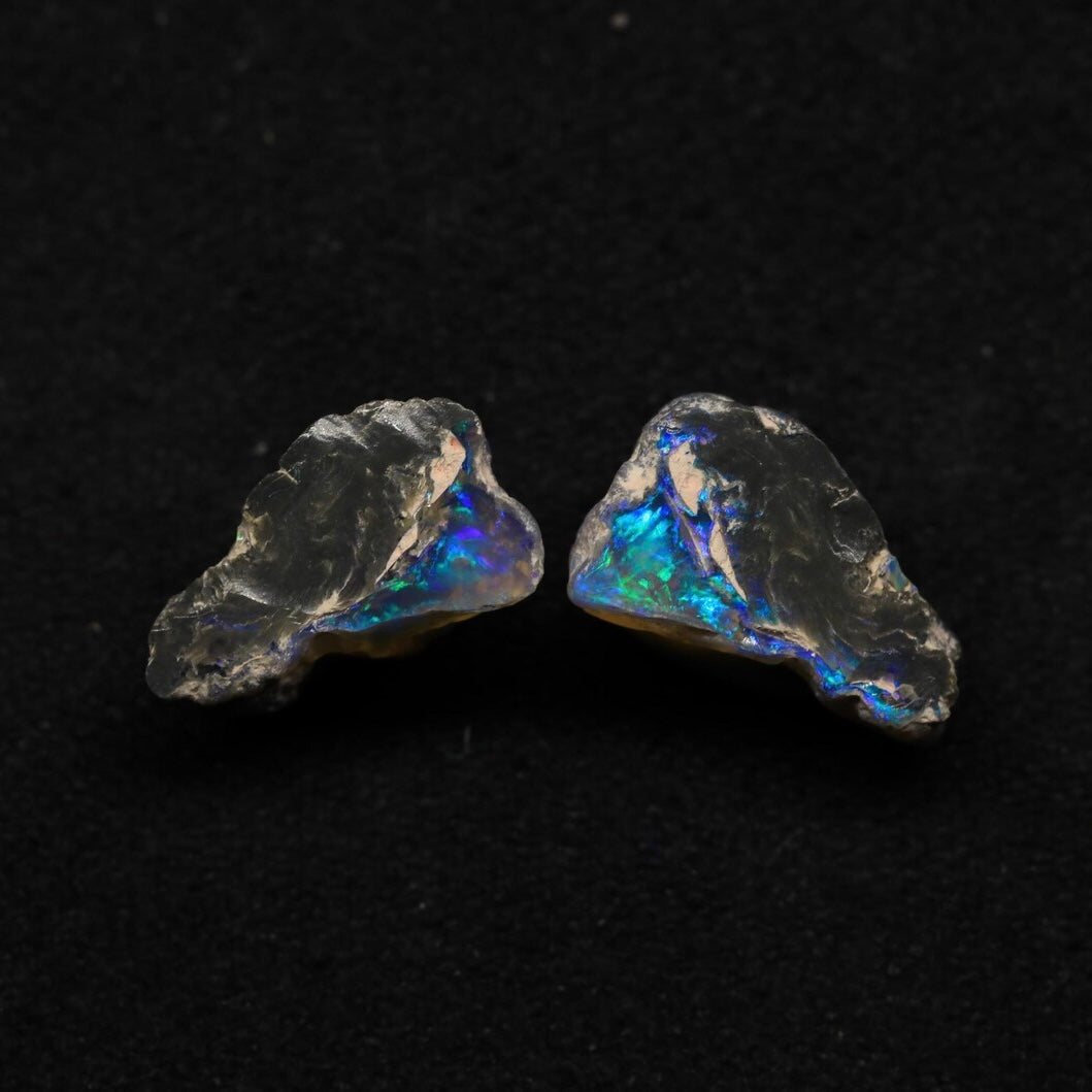 Black Opal Nobby Specimen From Lightning Ridge, Australia