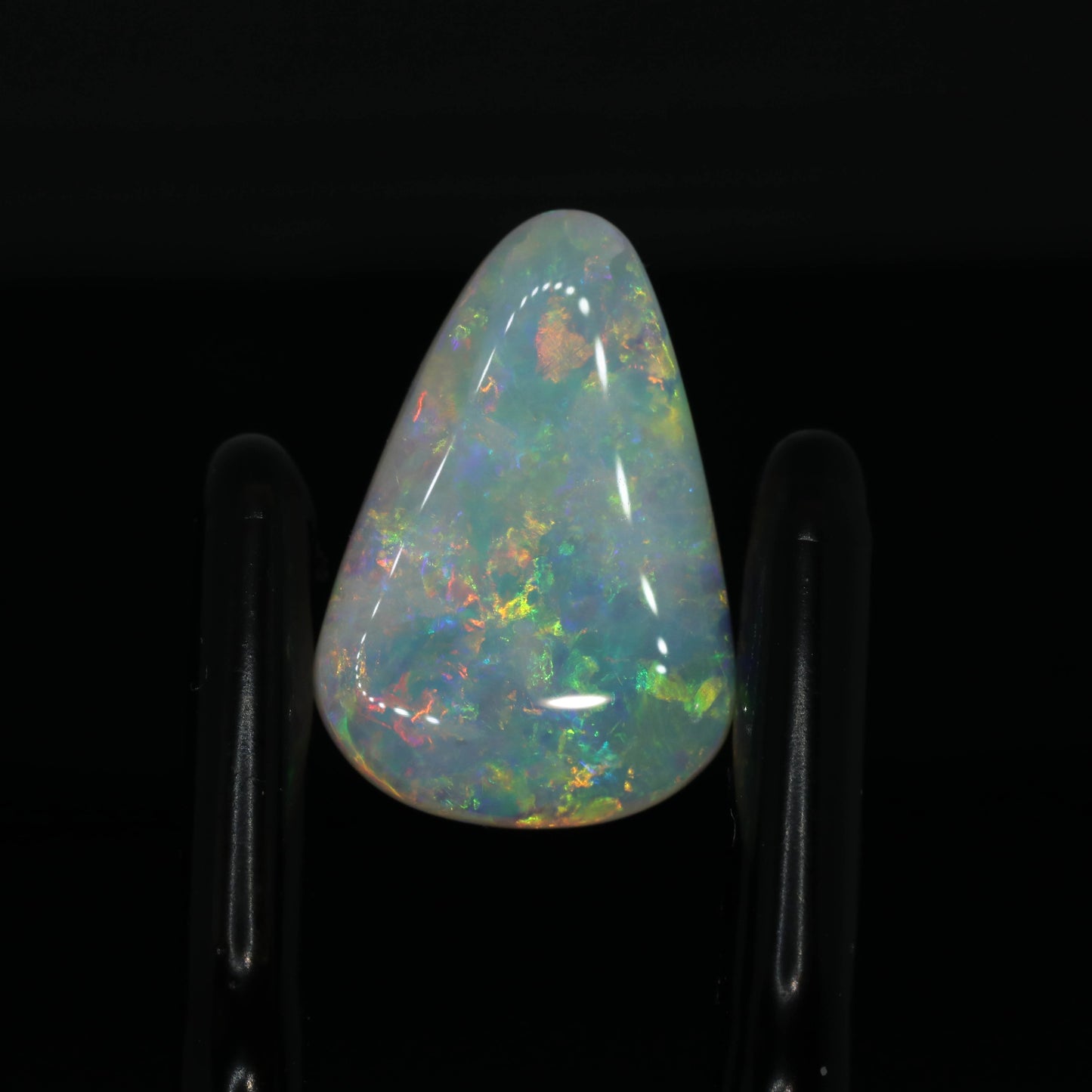 Unique Crystal Opal From Lightning Ridge, Australia