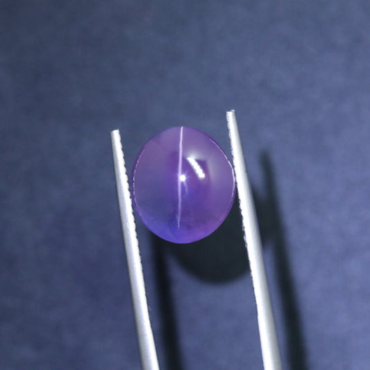 Unique Bicolor Cat’s Eye Sapphire From Sri-Lanka
