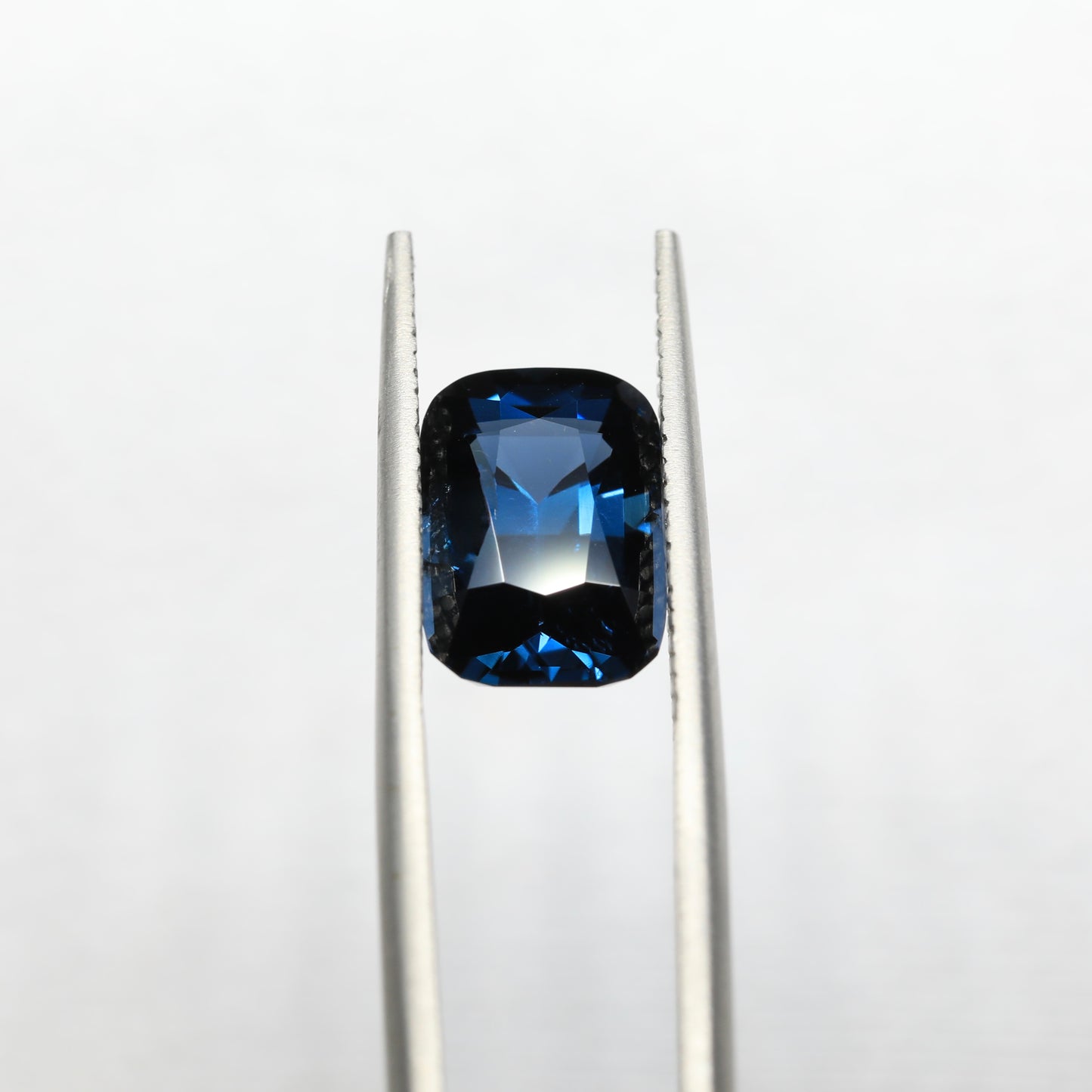 Cobalt Blue Spinel Unheated AIG Certified From Myanmar, Burma