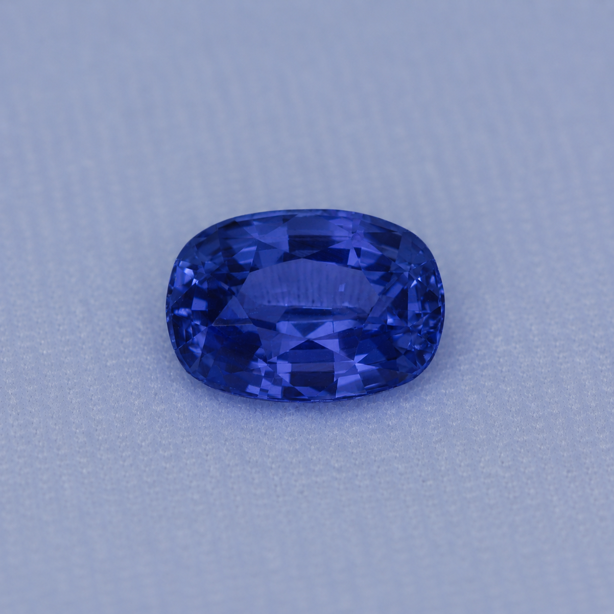 No Heat Royal Blue Sapphire From Sri-Lanka