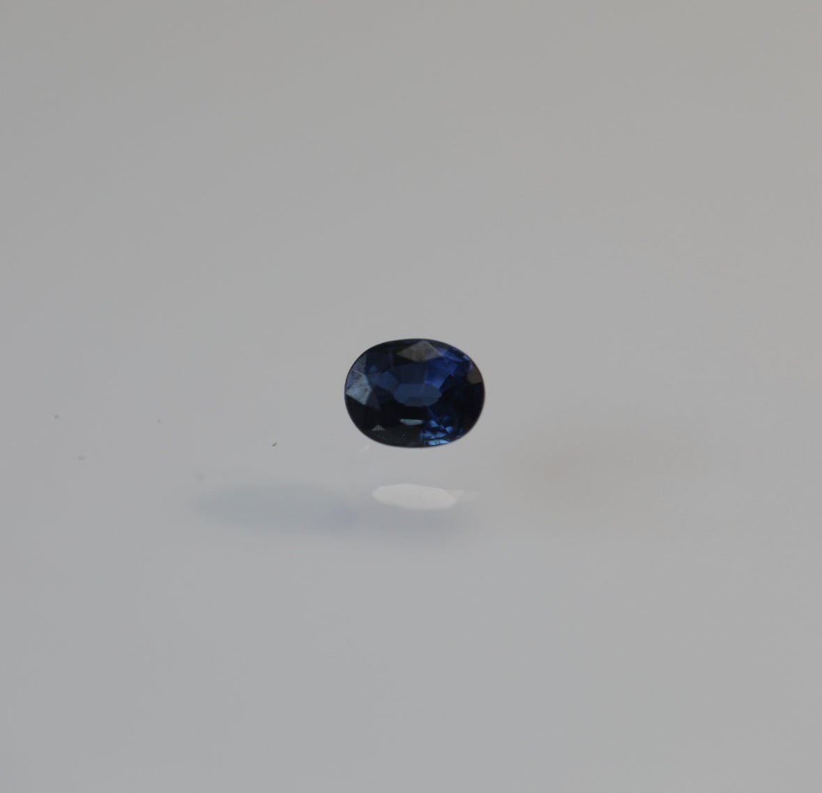 Royal Blue Sapphire Gemstone From Kashmir