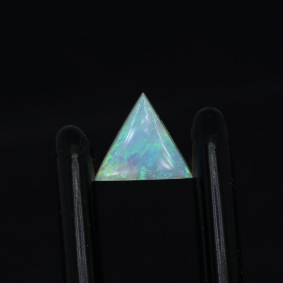 Crystal Opal From Lightning Ridge, Australia