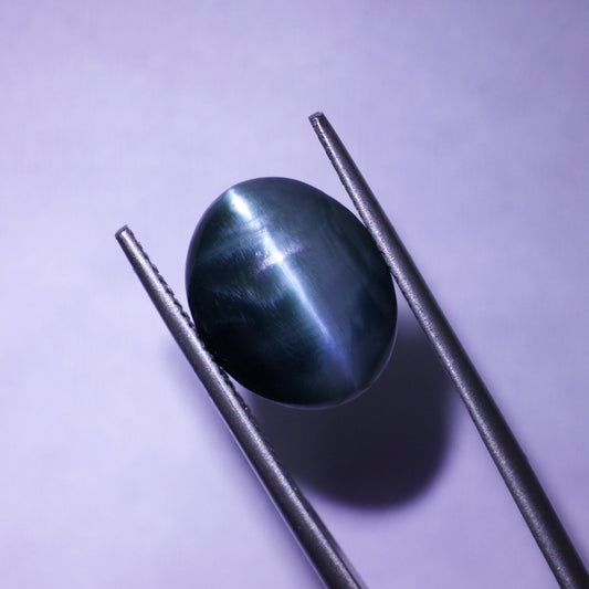 Large Alexandrite Cat’s Eye Color Change From India