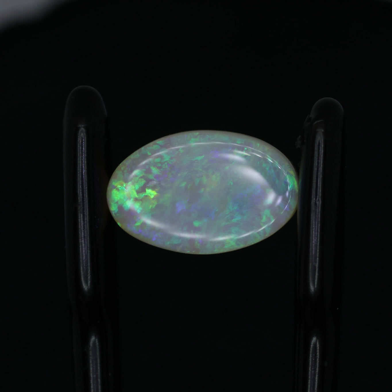 Crystal Opal From Lightning Ridge, Australia