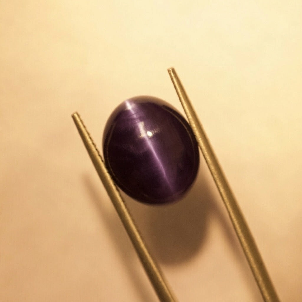 Large Alexandrite Cat’s Eye Color Change From India
