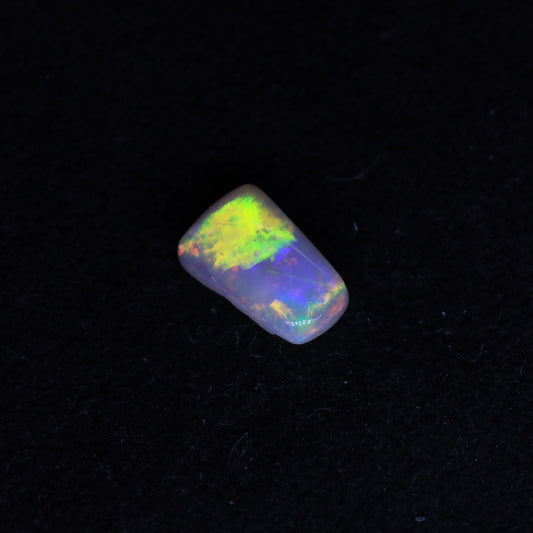 Crystal Opal From Lightning Ridge, Australia