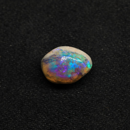 Crystal Opal From Lightning Ridge, Australia