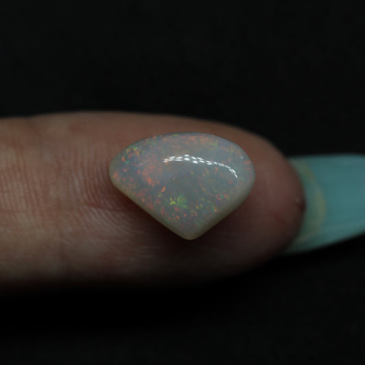 White Opal Carve From Coober Pedy, Australia